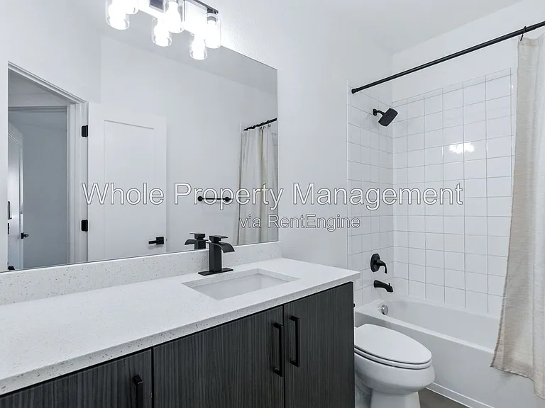 6619 Mariposa Ct — Photo 18
