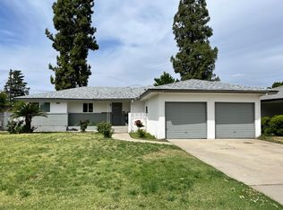 2235 N Backer Ave, Fresno, CA 93703