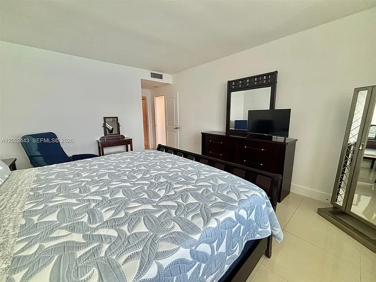 3505 S Ocean Dr #1506 — Photo 20