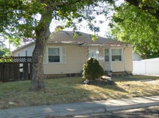 22 N Lakeview Dr, Clearfield, UT 84015