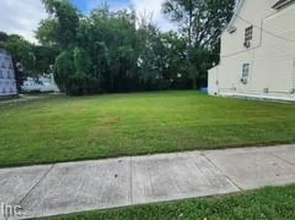 1036 23rd St, Newport News, VA 23607