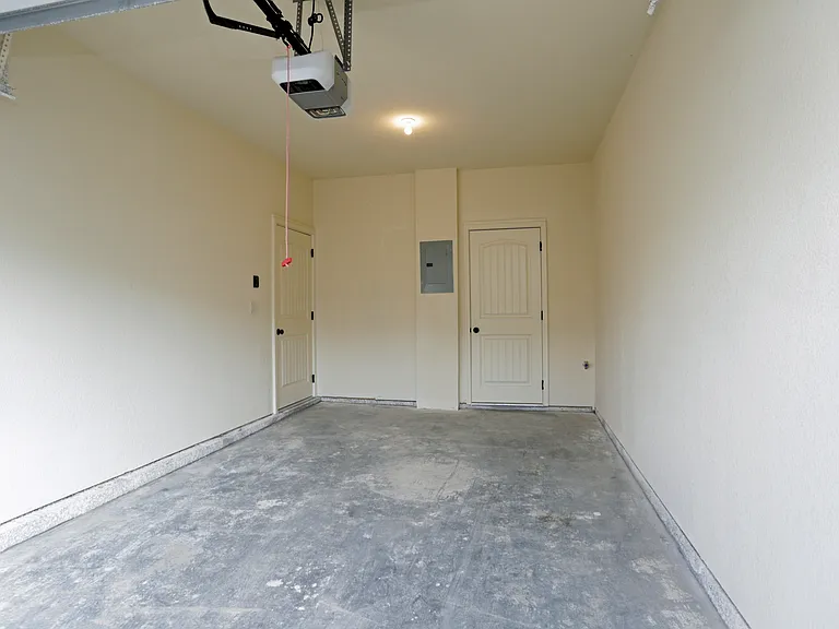 2126 SW Timbertrace Ln — Photo 9