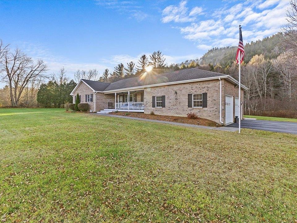 113 Blackbird Swale Drive, Huntington, VT 05462 | Zillow