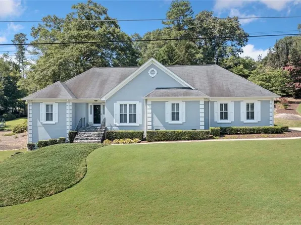 2193 Charleston Pl, Lithia Springs, GA 30122