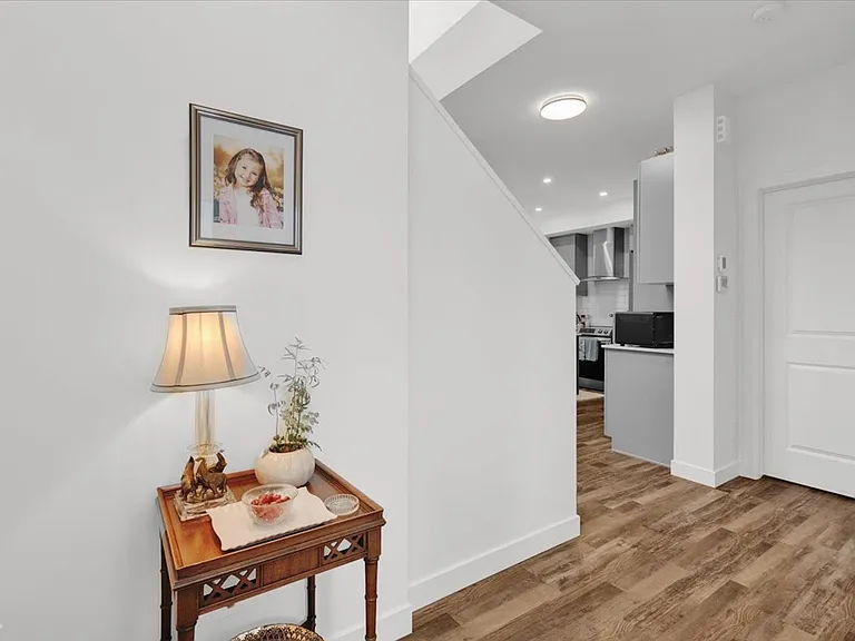 5122 213a St NW #30 — Photo 14
