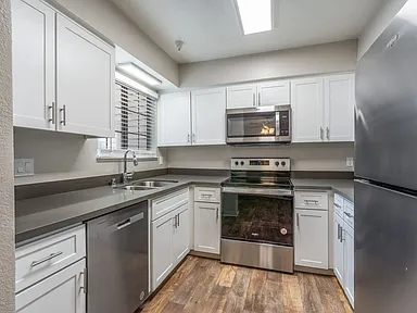 Residence 2 - 2x1 980 sqft Luxury