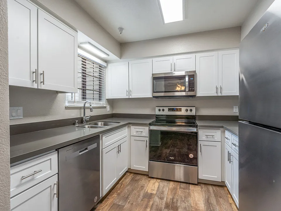 Hidden Lake Condominium Rentals