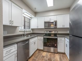 Hidden Lake Condominium Rentals, Sacramento, CA 95831