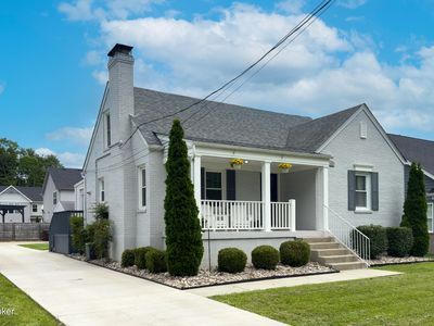 415 Washburn Ave, Lyndon, KY, 40222