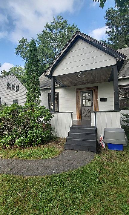 1st image of 35 Wawanda Ave
