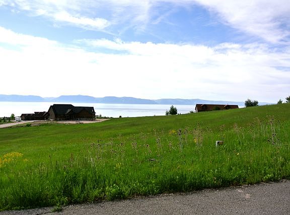 4th image of 29 Meadow Dr