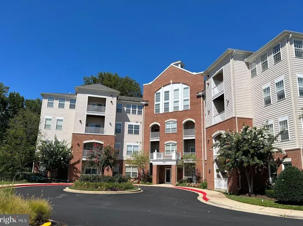 2610 Chapel Lake Dr APT 404, Gambrills, MD 21054
