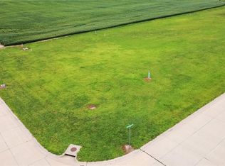 801 N Roosevelt St, New Baden, IL 62265