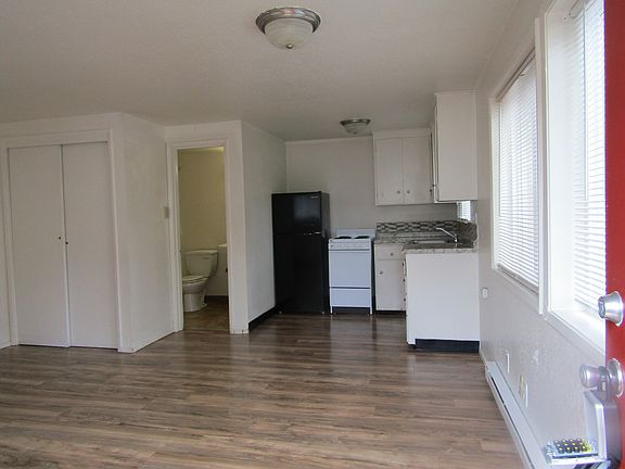 3rd image of 1307 Garfield St S APT 3