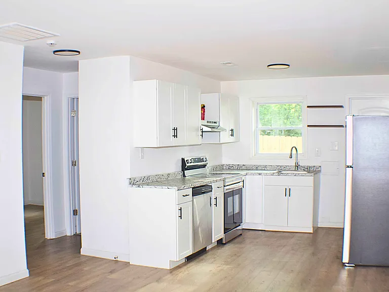 209 Friedheim Rd #209B — Photo 5