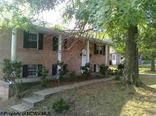 880 Vandalia Rd, Morgantown, WV 26501