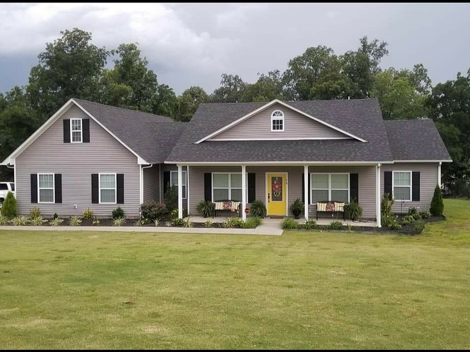 1st image of 78 Eiffel Tower Ln