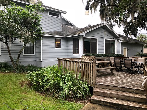 3rd image of 3698 Dwight Davis Dr