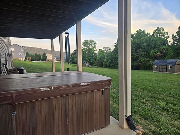 4th image of 2143 Blue Ridge Springs Rd