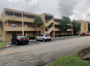4131 Stirling Rd APT 101, Fort Lauderdale, FL 33314