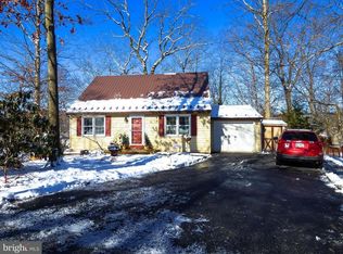 29 Hemlock Ln, Etters, PA