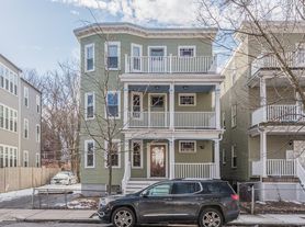 111 Florida St, Dorchester Center, MA