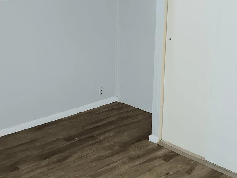 2265 E Dorothy Ln — Photo 21