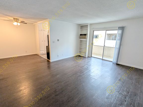 4th image of 11838 Darlington Ave #6