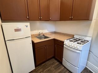29 Langdon St #2, Madison, WI 53703