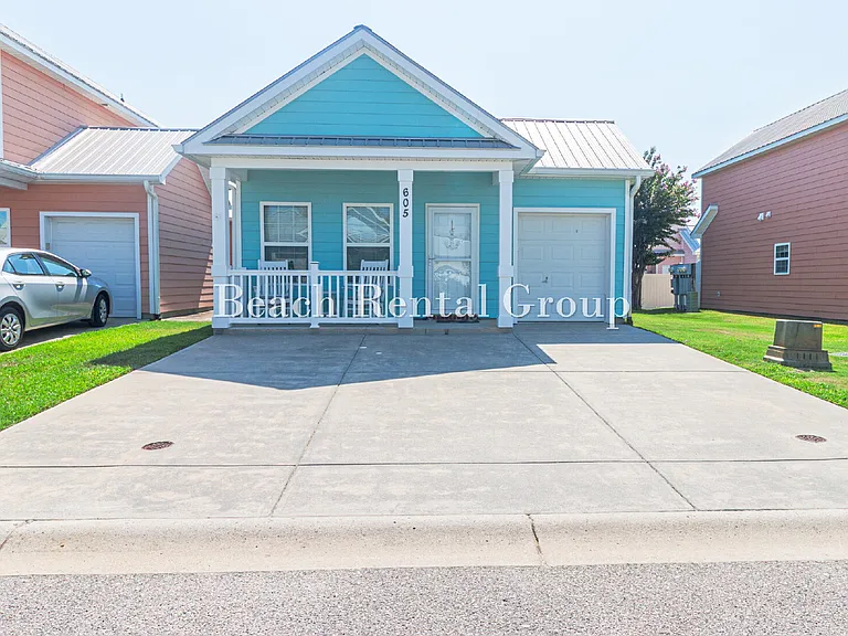 605 Surfsong Way — Photo 1