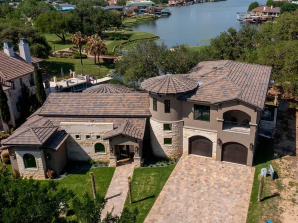 901 SUN RAY, Horseshoe Bay, TX 78657-0000