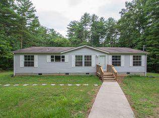 502 Blue Ridge Ln, Monroe, VA 24574