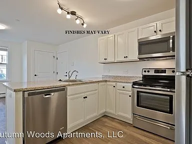 22 Autumn Woods Dr Westbrook ME Zillow
