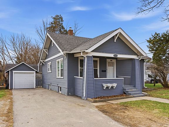 2nd image of 1059 Larkin Ave