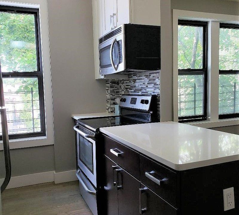 1st image of 35 Clarkson Ave APT 3D