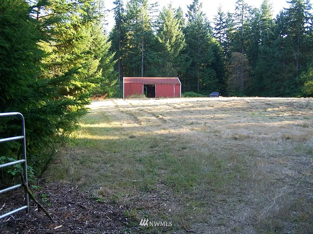 0 Orchard Avenue SE photo 1