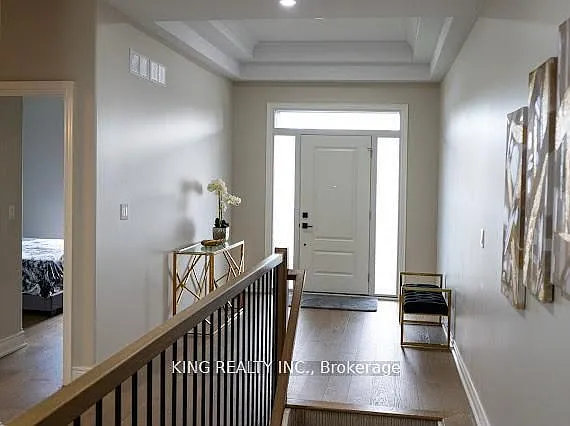 1043 Kettle Ct — Photo 4