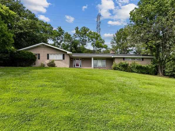 824 Forest Hills Dr, Nashville, TN 37220