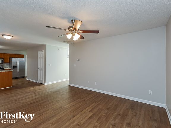 3rd image of 103 Ashtonbrook Dr