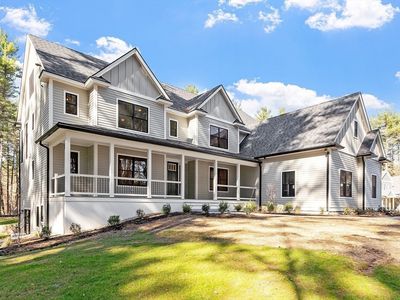 383 E Riding Dr, Carlisle, MA, 01741