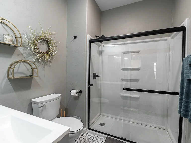347 SW Jewell Ave — Photo 7