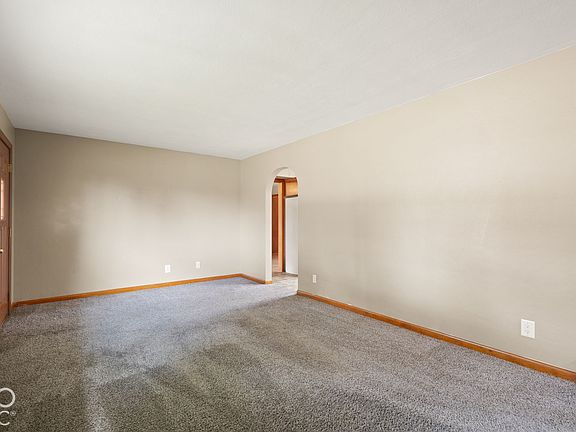 5th image of 409 Wedgewood Dr