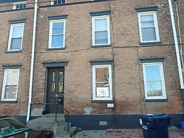 20 Cataract St #2, Cohoes, NY 12047