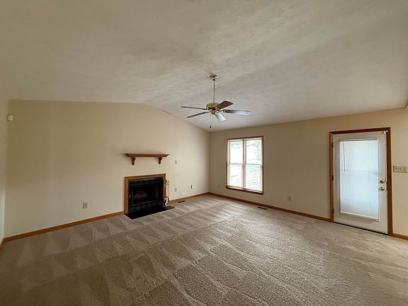 3rd image of 5671 Archer Rd