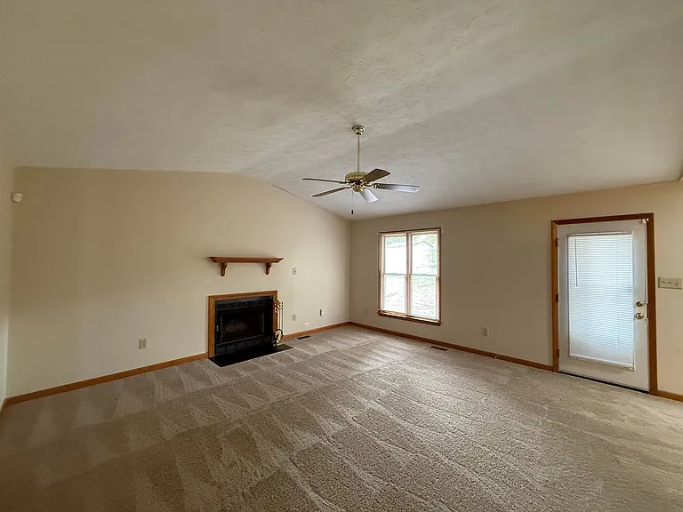 5671 Archer Rd — Photo 3