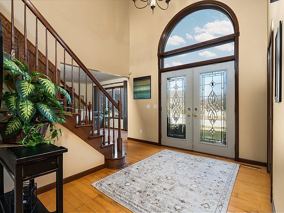 2nd image of 14880 Truwood Ct