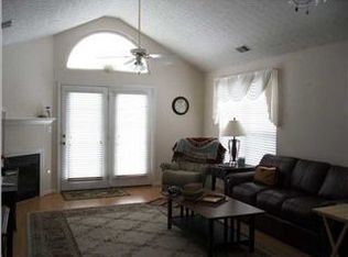 10508 Monticello Forest Cir, Louisville, KY 40299
