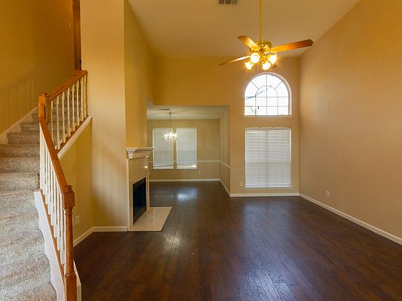 2nd image of 781 Antoine Dr