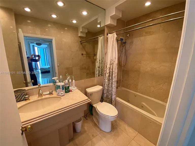 5555 Collins Ave #17A — Photo 16