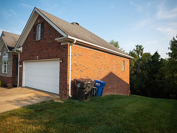 4th image of 124 Shermans Ln